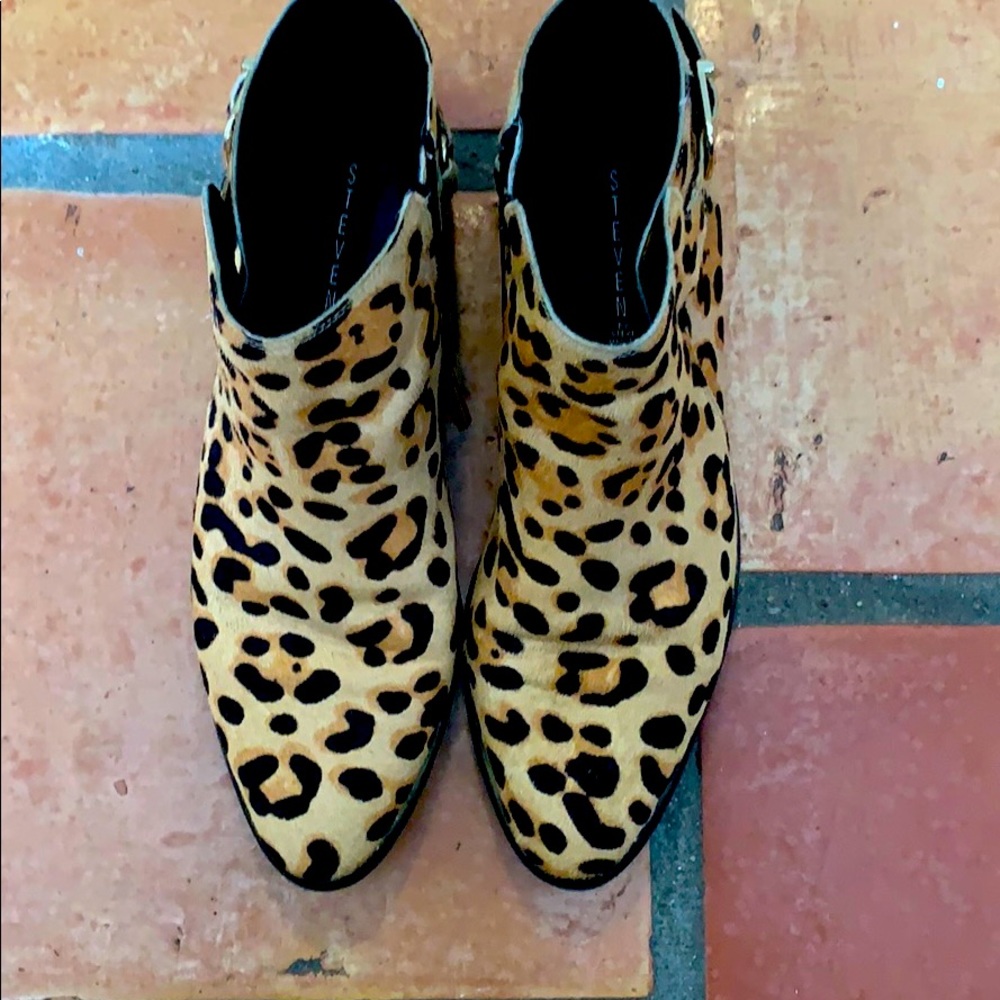 Animal print Booties